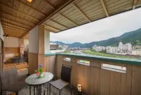 Gero Onsen Yamagataya - Bergblick