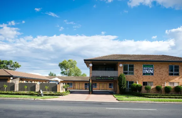 卡曾斯汽車旅館