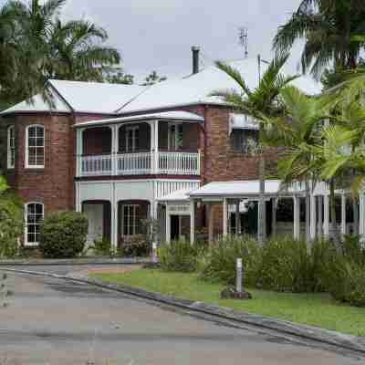 Clouds Montville Hotel Exterior