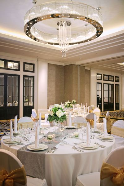 結婚披露宴サービス ホテル チプトラ ワールド スラバヤ マネージド by スイス ベルホテル インターナショナルの写真