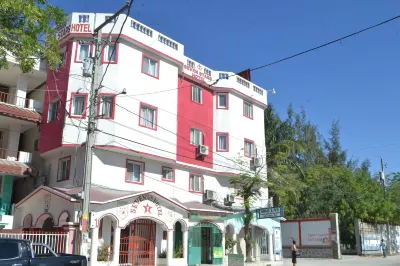 七星飯店 Collège Frère Saint Germain附近的飯店