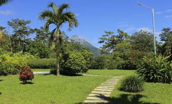 Hotel Tangara Arenal