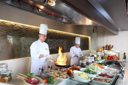 Swiss-Belhotel Airport Jakarta Отели рядом с достопримечательностью «Soekarno-Hatta Statue»