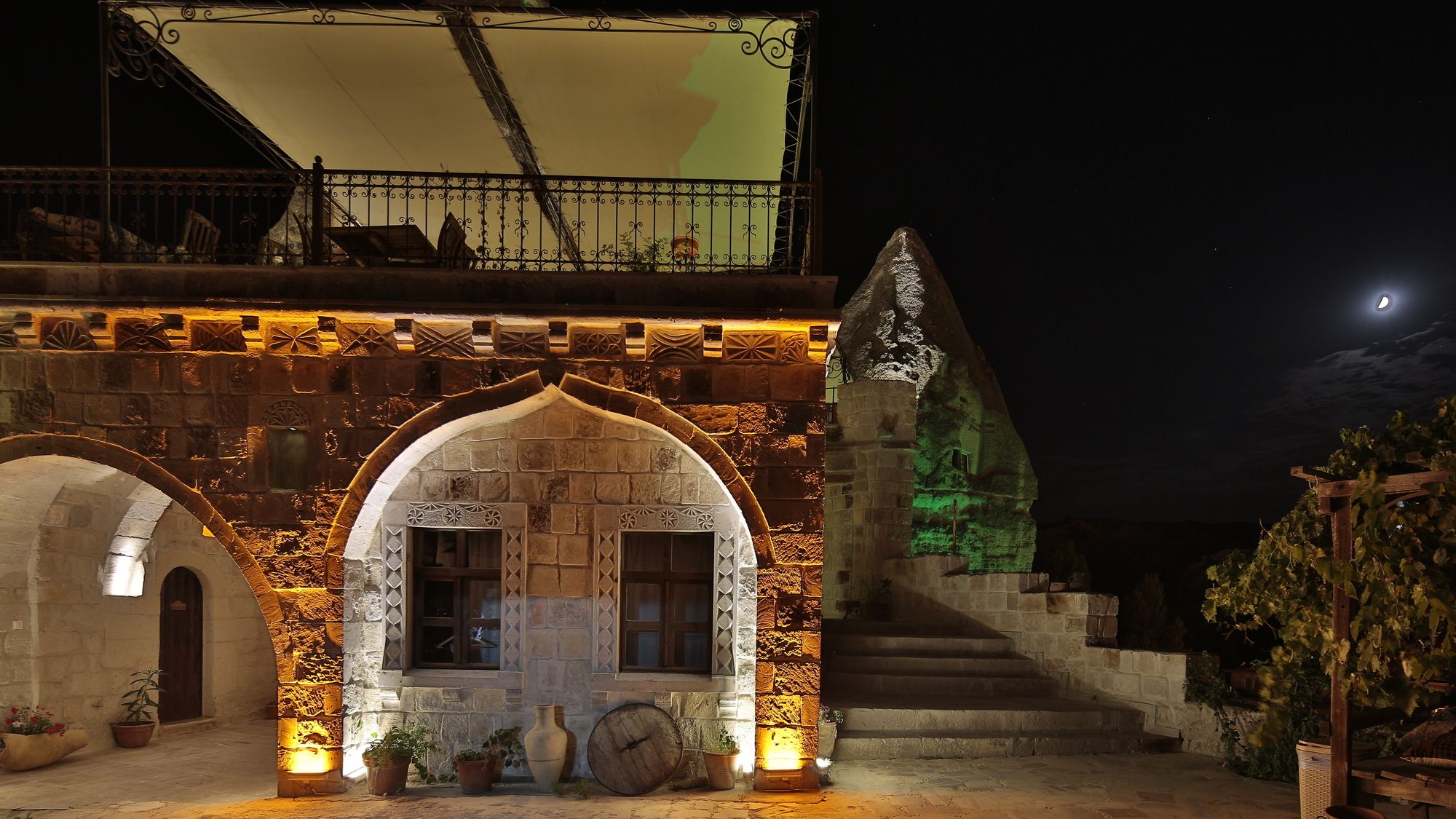 Panoramic Cave Hotel