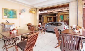 Segara Sadhu Inn Kuta by Ecommerceloka