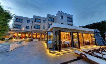 Marina Residence Boutique Hotel