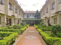 Baguio Holiday Villas Отели в г. Багио