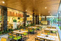 Treebo Premium Grand Emerald Hotel a Chinchvad