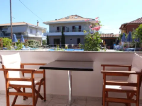 Christina Studios Hotels in Lygia