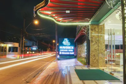 Maverick Ratchada Hotel