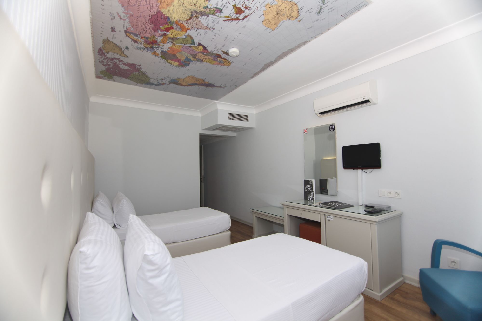 Hotel Etap Mola