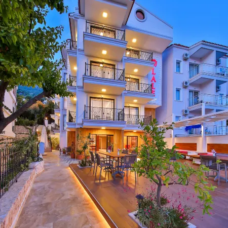 Lale Hotel