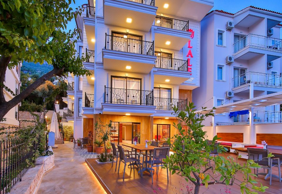 hotel overview picture