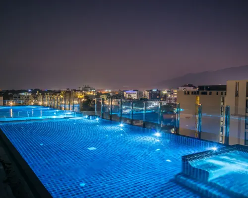 Stay with Nimman Chiang Mai Hotels near Galae Restaurant