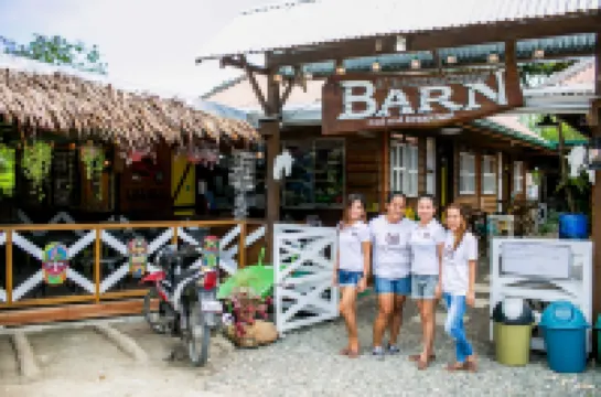 D'Barn Hostel