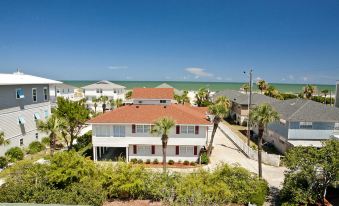 Georgianne Inn & Suites