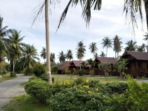 Yoo Sabai Resort