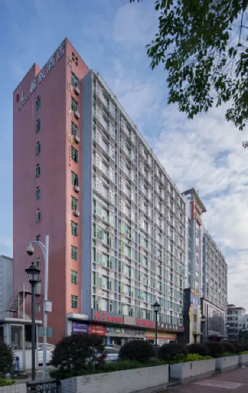 ラベンダーホテル（深セン龍崗大運センター吉祥地下鉄駅）