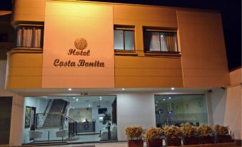 Hotel Costa Bonita