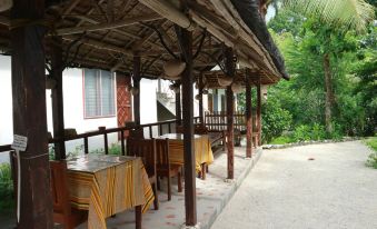 Hambilica Ecolodge - Housity