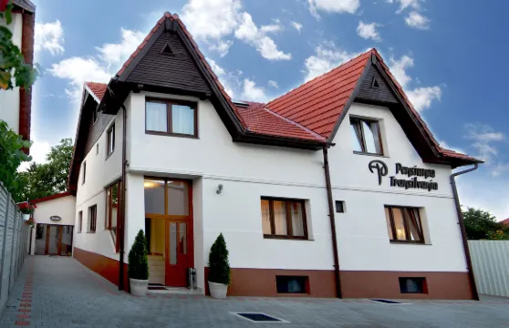 特蘭西瓦尼亞旅館