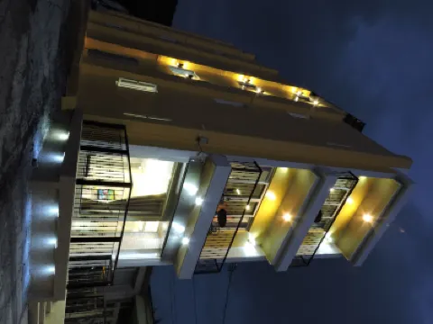 Tiffany B&B Hotels near Cape Eluanbi