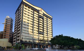 Aeris Hotel