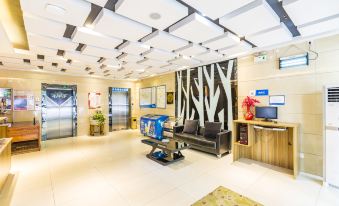 Meet Maple Hotel