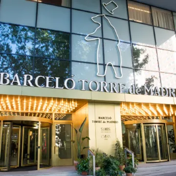 Barceló Torre de Madrid Отели рядом с достопримечательностью «Небоскреб "Испания"»