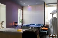 Hôtel Spa Frédéric Carrion et sa Table Gastronomique Hotels in Clessé