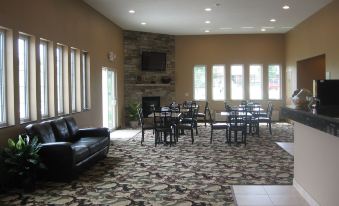 Rock Island Inn & Suites