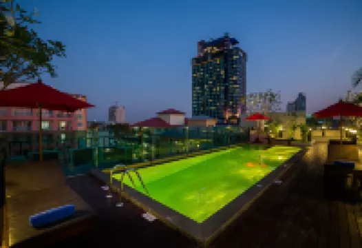 Sunshine Hip Hotel