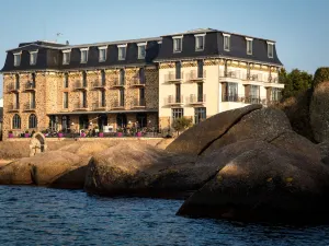 Castel Beau Site