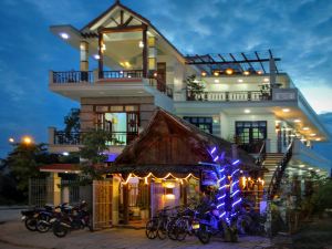 Hoi An Sea Sunset Homestay and Bar