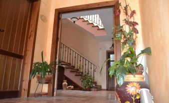 Hostal Toribio - Housity
