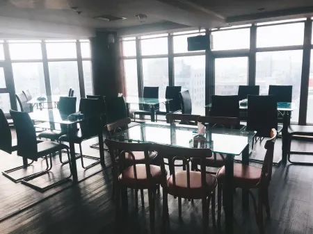 Long Lu Hotel