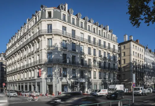 A Gastronomic Getaway: Discovering Lyon’s Most Prestigious Luxury Hotels