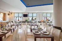 Hotel Cadiz Paseo Del Mar by Melia فنادق في قادش