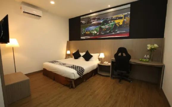 Hype Motorsport Hotel Nilai