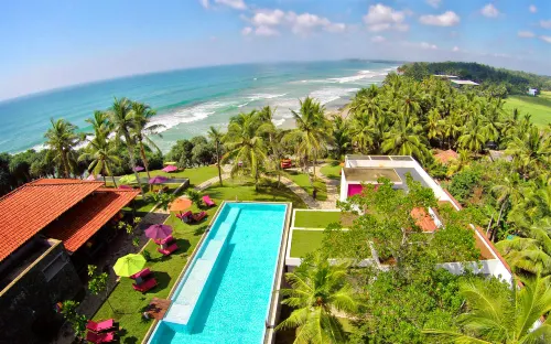 Utmt - Underneath the Mango Tree Spa & Beach Resort