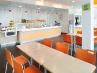 Ibis Budget Brussels South Ruisbroek - petit déjeuner