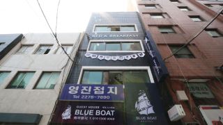 blueboat-hostel-myeongdong