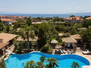 Achtis Hotel
