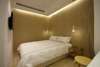 Miniwest Hotel