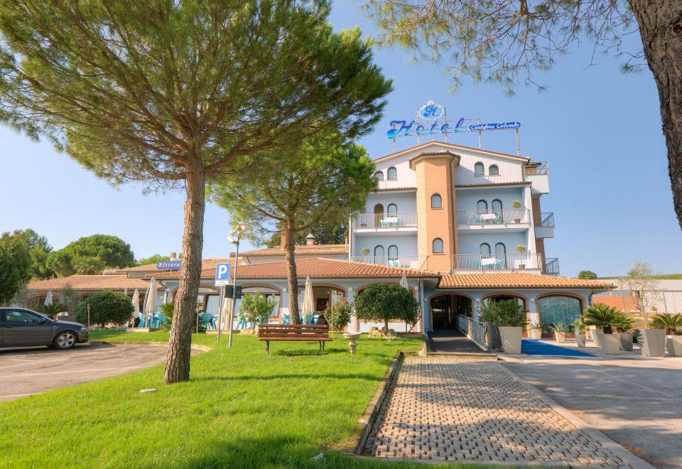 hotel overview picture