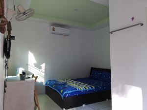 Sroe Ground Homestay