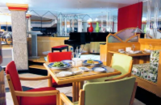 Da Vinci Hotel & Conventions