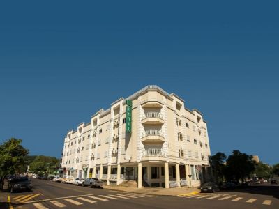 Francisco Beltrão Palace Hotel