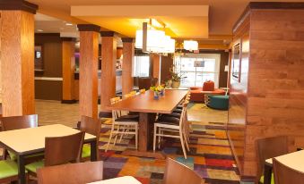 Comfort Inn & Suites Akron South