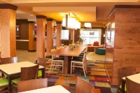 Comfort Inn & Suites Akron South - servizio colazione